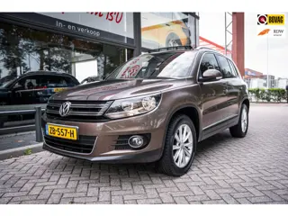 Volkswagen Tiguan 1.4 TSI Sport&Style | Panoramadak | Climate contr. | Cruise contr.