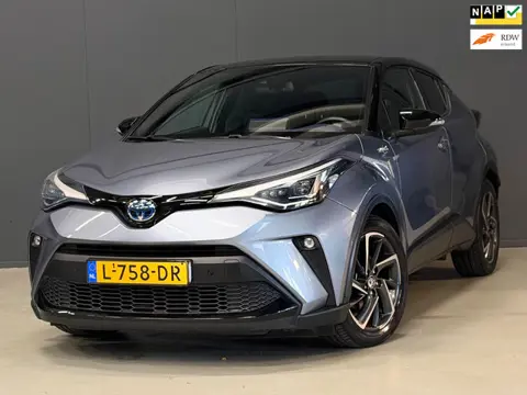 Toyota C-HR 1.8 Hybrid Bi-Tone SoH 100% KEYLESS/LINE-ASSIST/JBL/STOELVERW. | KEURIGE AUTO !
