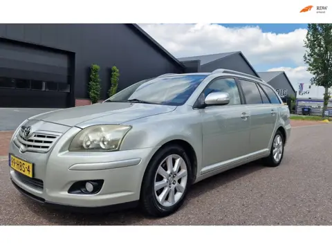 Toyota Avensis Wagon 1.8 VVTi Luna Business AUTOMAAT CRUISE TREKHAAK 2 X SLEUTELS