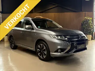 Mitsubishi Outlander 2.0 PHEV instyle AUTOMAAT | LEER | MOOISTE VAN NEDERLAND