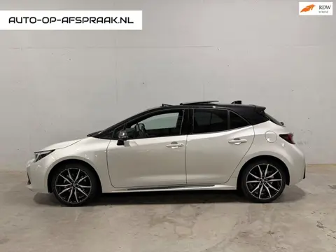 Toyota Corolla Hybrid 180 GR Sport Automaat HUD Pano JBL Camera