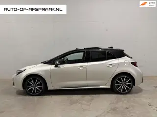 Toyota Corolla Hybrid 180 GR Sport Automaat HUD Pano JBL Camera