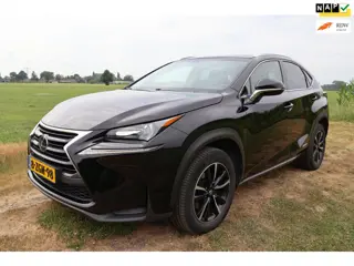 Lexus NX 300h AWD 25th Edition|Trekhaak|Leer|Dealer onderhouden|Stoelverwarming|NL-Auto-NAP|