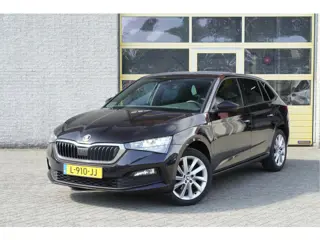 Škoda Scala 1.0 TSI 5drs Sport Business BJ2021 Lmv 17" | Led | Pdc | App-Connect | Climate control |