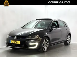 Volkswagen Golf 1.4 TSI GTE / Pano / Stoelverwarming / ACC