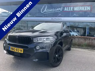 BMW X5 xDrive30d Achteruitrijcamera - navigatie - parkeersensoren voor en achter - schuif/kantel dak
