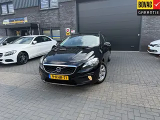 Volvo V40 Cross Country 1.6 T4 Momentum | 2E EIGENAAR | 12 MND GARANTIE | NAVI | CRUISE |TREKHAAK | 