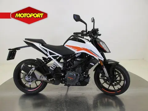 KTM 390 DUKE ABS (bj 2022)