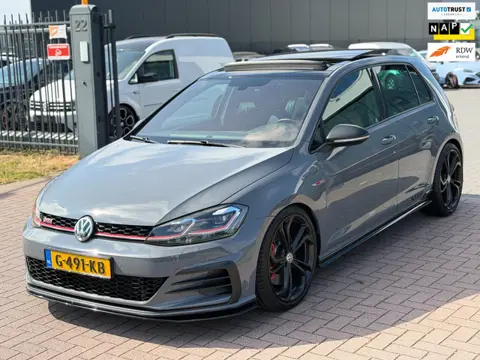 Volkswagen Golf 2.0 TSI GTI TCR 2019 DSG NAP Pano 290PK Nardo!
