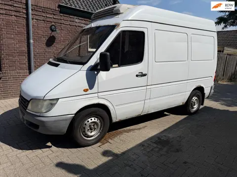 Mercedes-Benz Sprinter 311 CDI 2.2 300