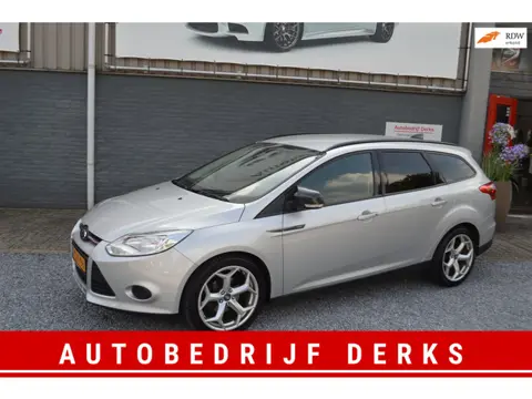 Ford Focus Wagon 1.0 EcoBoost Trend Airco | Navi | Sport | PDC|APK