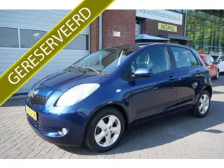 Toyota Yaris 1.3 VVTI LUNA MMT AUTOMAAT 5 DEURS ORIGINEEL NL AUT.AIRCO 15INCH LMV RADIO CD ELECTR.RA