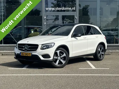Mercedes-Benz GLC 250 4MATIC Prestige l Panoramadak l Elektrische Trekhaak l Distronic plus l Stoelv