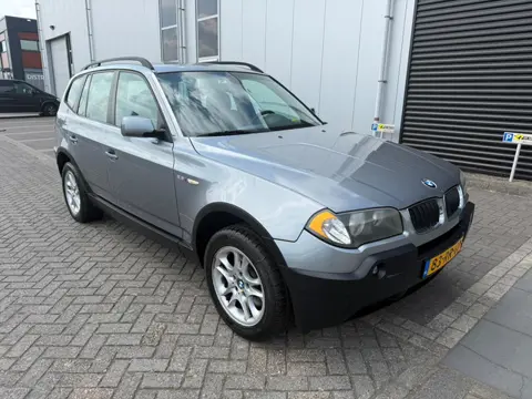 BMW X3 2.5i Executive AUTOMAAT Panorama dak Nieuwe APK