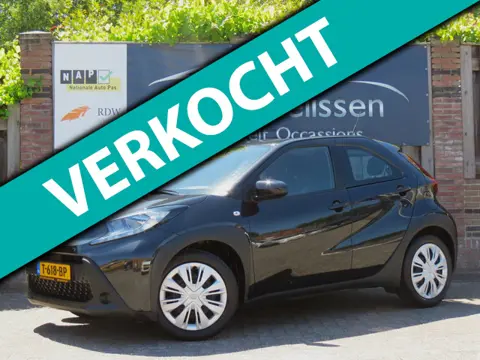 Toyota Aygo X 1.0 VVT-i MT Play ! VERKOCHT !
