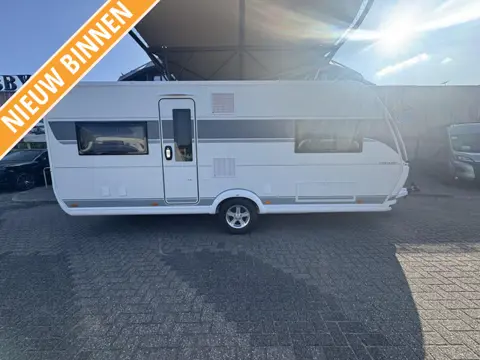 Hobby Excellent 560 CFE NIEUW SUPERACTIE !!!!