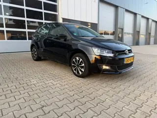 Volkswagen POLO 1.2 TSI R-Line 2014 Stoelverwarming Handel of Export Topstaat 5D Zwart