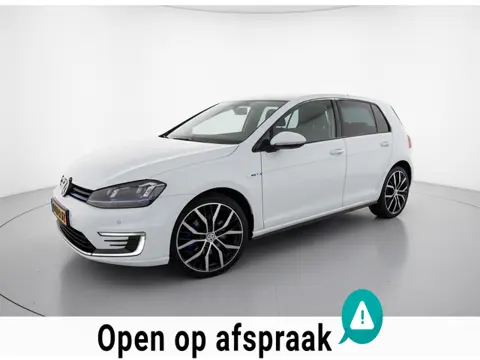 Volkswagen Golf 1.4 TSI GTE |Met Nw MEGARTONIC | PARELMOERWIT metallic