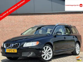 Volvo V70 1.6 T4 SUMMUM | LEDER! | XENON! | TREKHAAK!