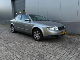 Audi A4 Limousine 2.0 Pro Line MT|Automaat|Apk 06-2027