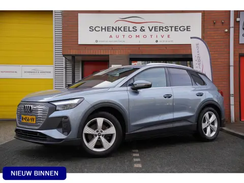 Audi Q4 e-tron 35 Launch edition 55 kWh / SOH 90,7% / BTW / Camera / Verwarmd Stuur / Camera /