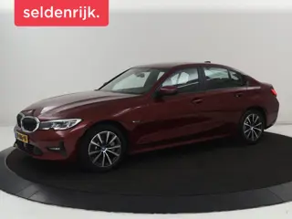 BMW 3-serie 330e Business Edition Plus | Sportstoelen |  Leder | Adaptive cruise | Stoelverwarming |