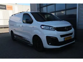 Opel Vivaro 2.0 CDTI 150 / Engine broken / Cruise / Airco..