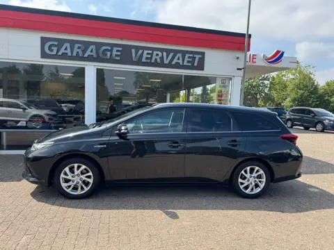Toyota Auris Touring Sports 1.8 Hybrid Lease (bj 2015)
