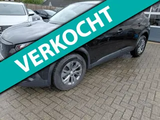 Peugeot 2008 1.2 PureTech Blue Lease Allure