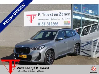BMW X1 xDrive25e Orig NL auto/Dealeronderhouden/Sfeerverlichting/Apple carplay/Navigatie/Achteruitri