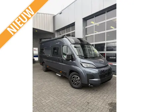 Adria Twin Supreme 640 SGX 2027 Model