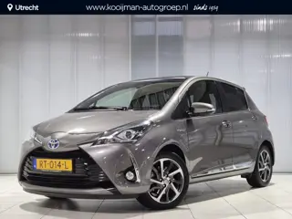 Toyota Yaris 1.5 Hybrid Premium  Half lederen bekleding , Camera achter , Panoramadak , Compleet !