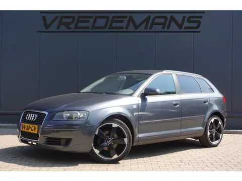 Audi A3 Sportback 1.6 FSI Attraction Pro Line