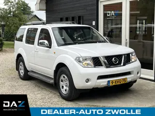 Nissan Pathfinder 4.0 V6 LE Premium IT 7P/4X4/Aut/Airco/Audio