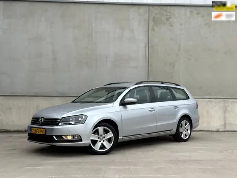 Volkswagen Passat Variant 1.4 TSI Highline Bluetooth LM Velgen Cruise