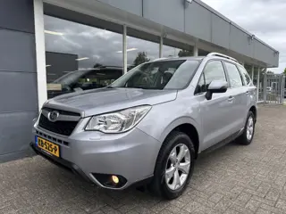 Subaru Forester 2.0 Luxury CLIMA,TREKHAAK,CAMERA,STOELVERWARMING