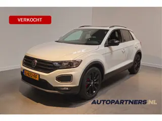 Volkswagen T-Roc 1.5 TSI Sport Business R-Line - Panoramadak - Stoelverwarming - Apple Carplay/Andro