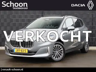 BMW 2 Serie Active Tourer 218i Automaat | Leder | Panoramadak | Stoel-/Stuurverwarming | Elek. Trekh
