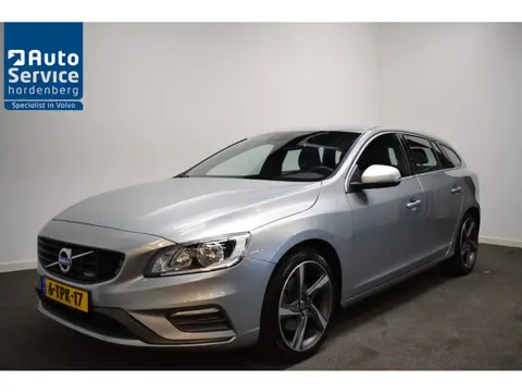 Volvo V60 T3 150pk R-Design Trekhaak 1600kg/ Navi/ Bluetooth/ Cruise