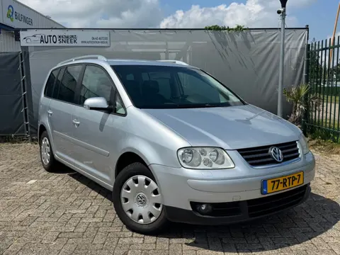 Volkswagen Touran 2.0-16V FSI-AUT-7 PERS-Cruise-APK 07-27