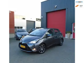 Toyota Yaris 1.5 Hybrid Design,Camera,PDC