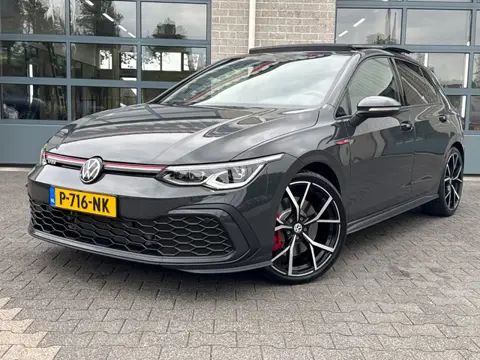 Volkswagen Golf 2.0 TSI GTI | SCHUIFDAK | REMUS |