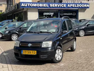 Fiat Panda 1.2 Navigator*STUURBEKR*ELLEK RAMEN*GLAZEN SUNROOF*APK 3-2026