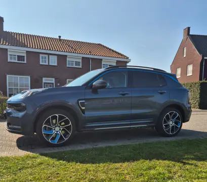 Lynk en Co 01, in zeer goede staat.