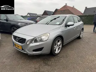 Volvo V60 2.4 D6 AWD Plug-In Hybrid Pure Limited (bj 2013)