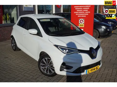 Renault ZOE R135 Intens 52 kWh SOH 92,5% / Koopaccu / Camera / Stuur en stoelverwarming / Keyless / 