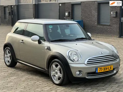 Mini Cooper 1.6 Chili CLIMA NIEUW APK NAP BOEKJES