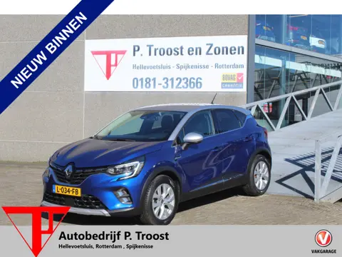 Renault Captur 1.0 TCe 100 Navigatie/Trekhaak/Cruise control/Climate control/Keyless/Parkeersensoren