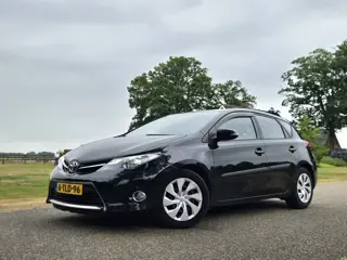 Toyota Auris 1.4D Aspiration (bj 2014)