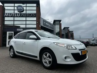Renault Mégane 1.5 dCi Expression GRIJS KENTEKEN NAVI PDC NAP